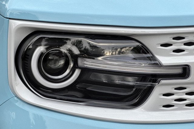 Ford Bronco Sport Vehicle Full-screen Gallery Image 45