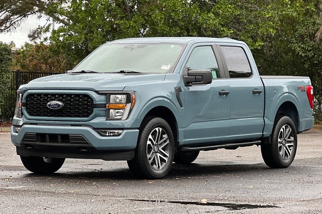 Ford F-150 Vehicle Full-screen Gallery Image 08