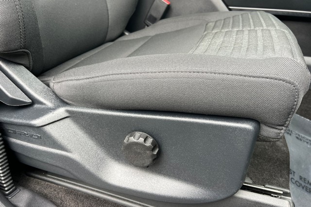 Ford F-150 Vehicle Full-screen Gallery Image 22