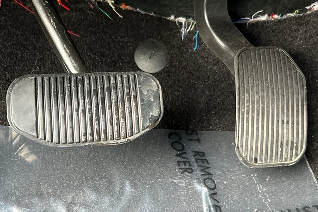 Ford F-150 Vehicle Full-screen Gallery Image 42