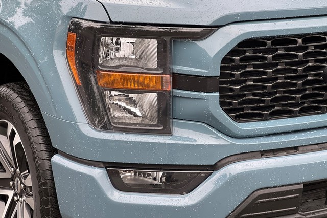 Ford F-150 Vehicle Full-screen Gallery Image 44