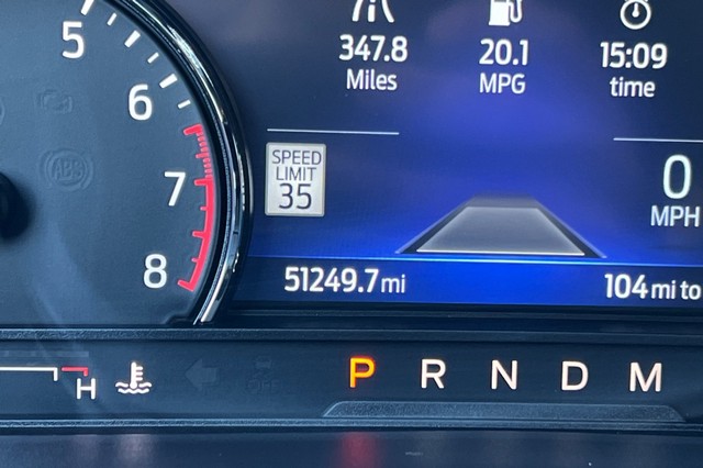 Ford Explorer Vehicle Full-screen Gallery Image 42