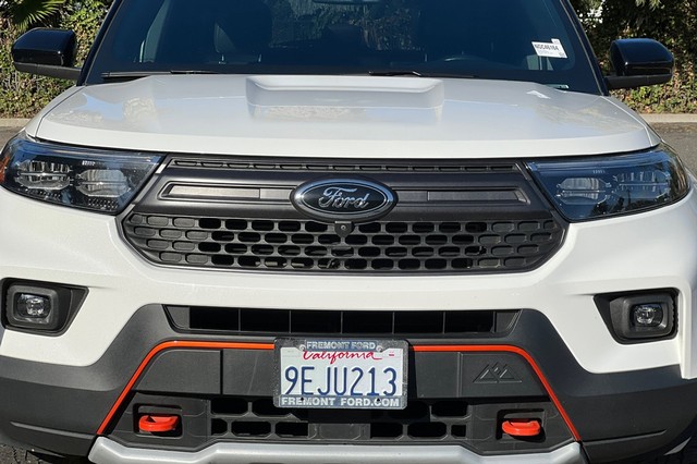 Ford Explorer Vehicle Full-screen Gallery Image 49