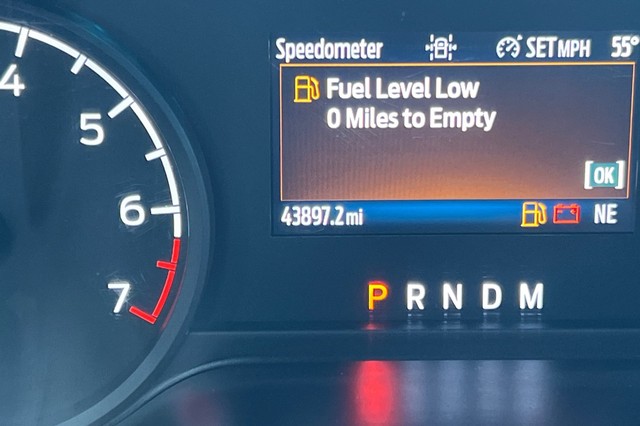 Ford F-150 Vehicle Full-screen Gallery Image 38