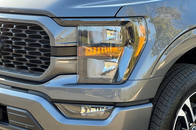 Ford F-150 Vehicle Full-screen Gallery Image 50