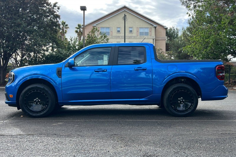 Ford Maverick Vehicle Full-screen Gallery Image 06