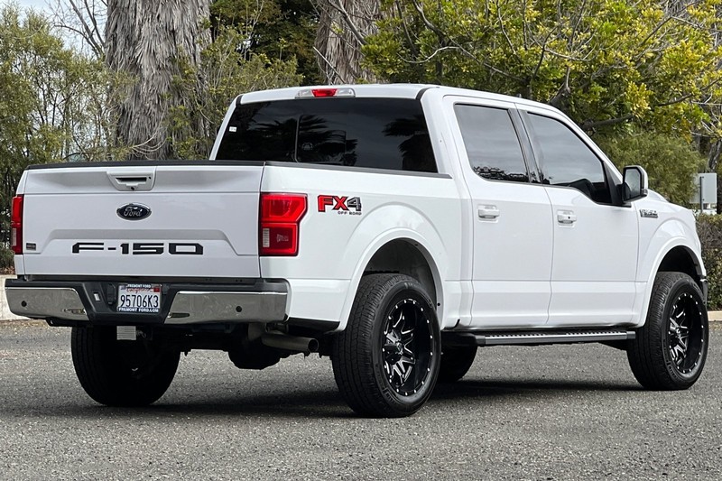 Ford F-150 Vehicle Full-screen Gallery Image 03