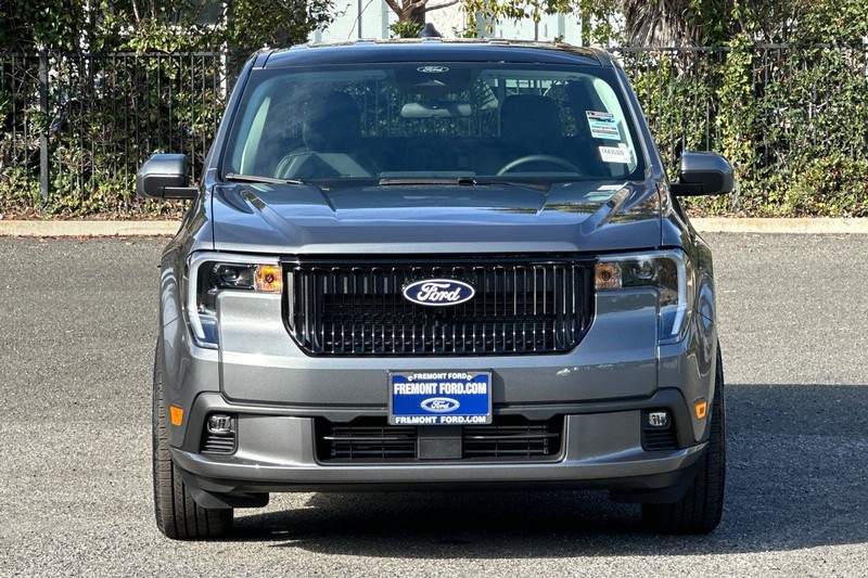 Ford Maverick Vehicle Full-screen Gallery Image 08