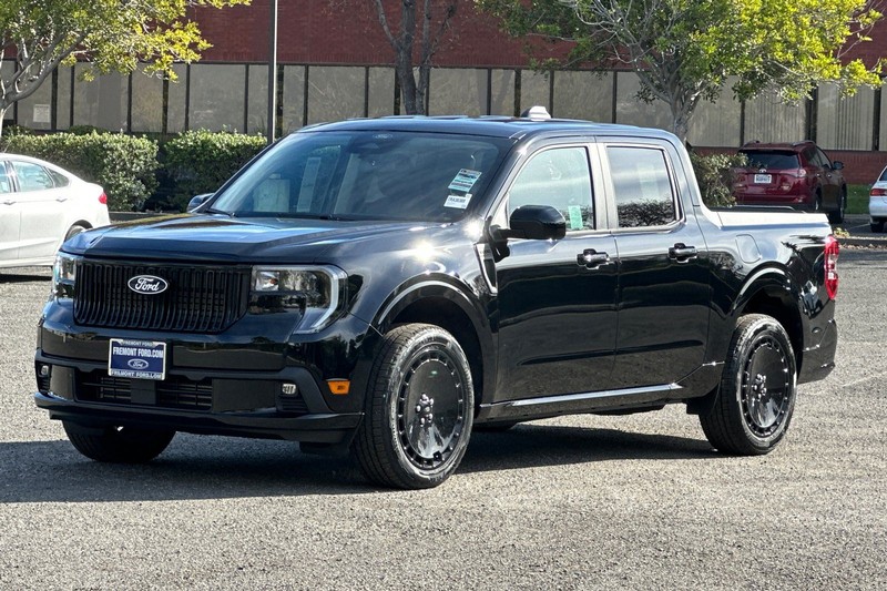 Ford Maverick Vehicle Full-screen Gallery Image 07