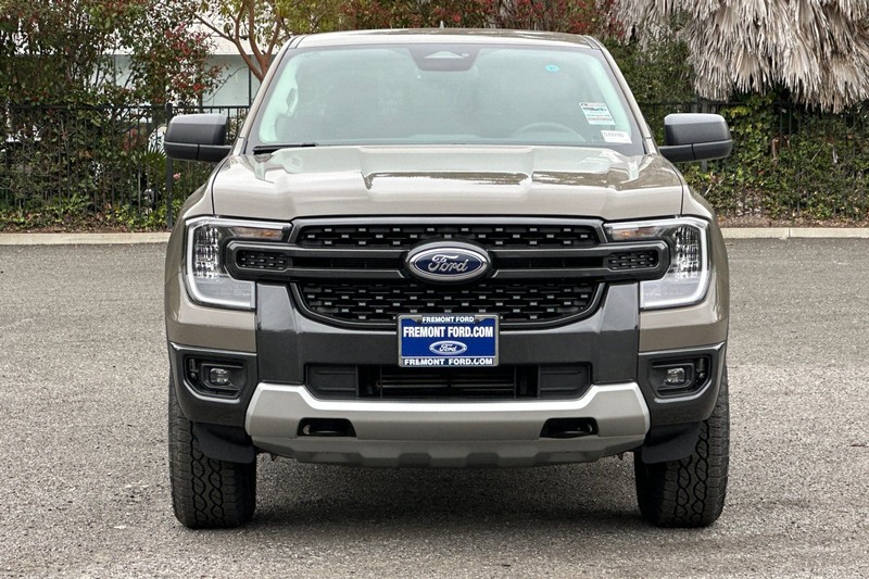 Ford Ranger Vehicle Full-screen Gallery Image 08