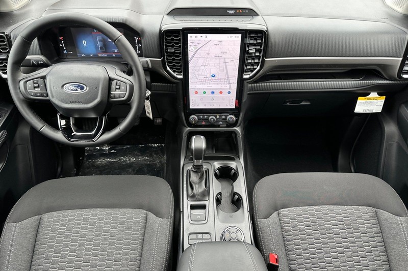 Ford Ranger Vehicle Full-screen Gallery Image 13