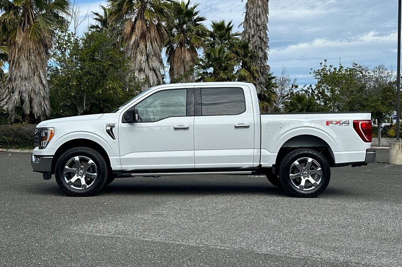 Ford F-150 Vehicle Full-screen Gallery Image 06