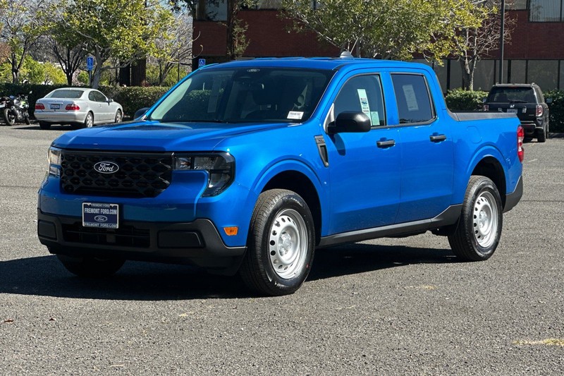 Ford Maverick Vehicle Full-screen Gallery Image 07