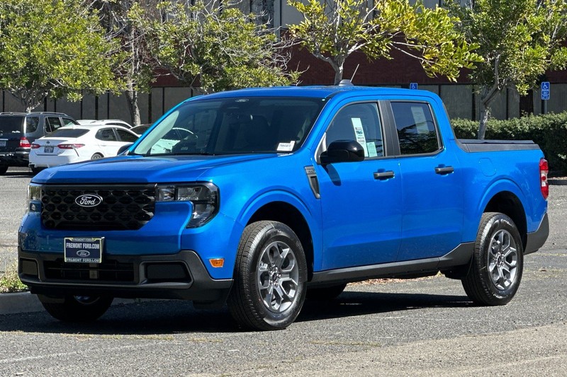 Ford Maverick Vehicle Full-screen Gallery Image 07