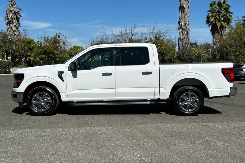 Ford F-150 Vehicle Full-screen Gallery Image 07
