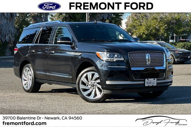 more details - lincoln navigator