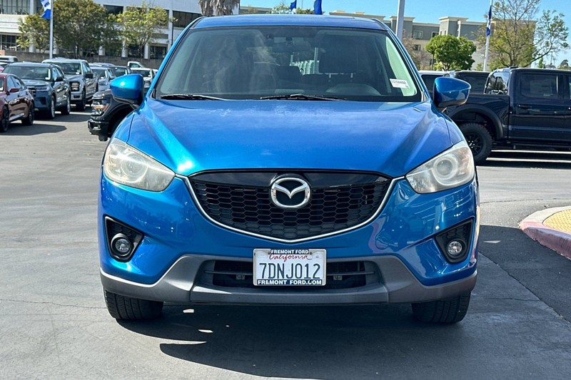 Mazda CX-5 Vehicle Full-screen Gallery Image 08