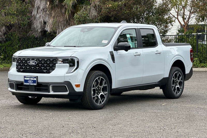 Ford Maverick Vehicle Full-screen Gallery Image 07