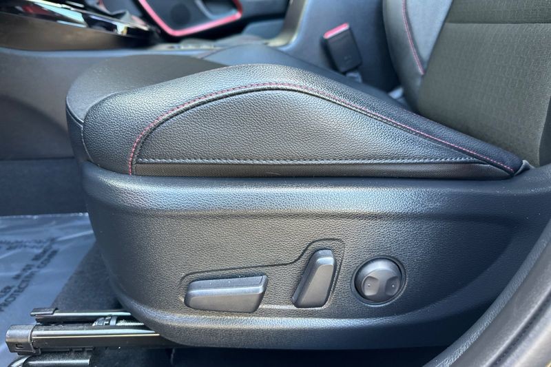 Kia Soul Vehicle Full-screen Gallery Image 12