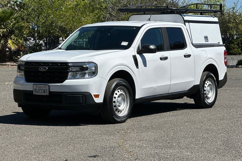 Ford Maverick Vehicle Full-screen Gallery Image 07