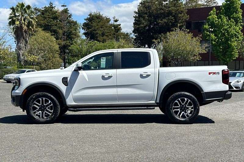 Ford Ranger Vehicle Full-screen Gallery Image 06