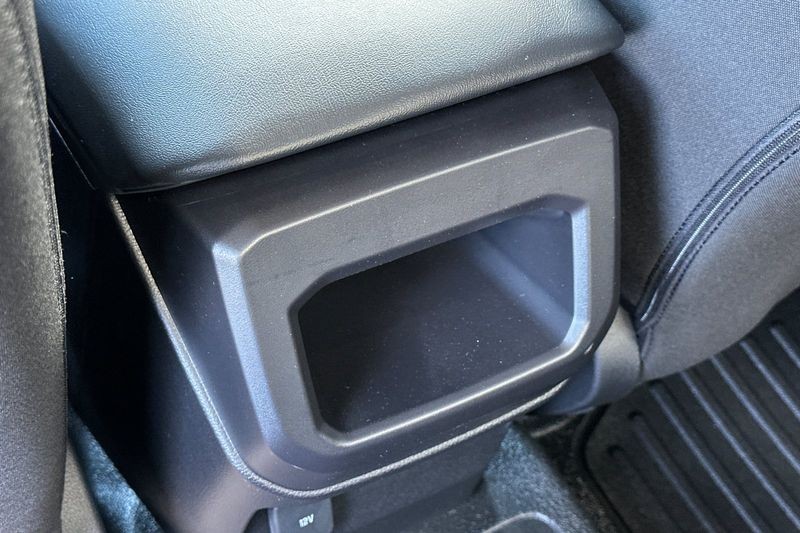 Ford Ranger Vehicle Full-screen Gallery Image 13