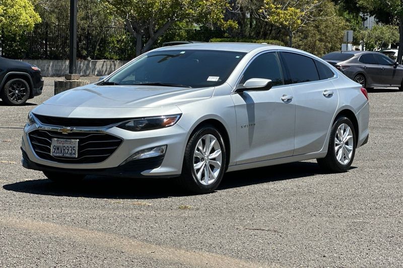 Chevrolet Malibu Vehicle Full-screen Gallery Image 08