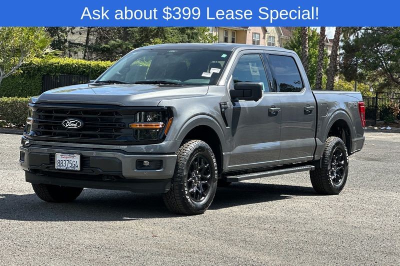 Ford F-150 Vehicle Full-screen Gallery Image 07