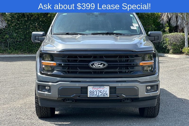 Ford F-150 Vehicle Full-screen Gallery Image 08