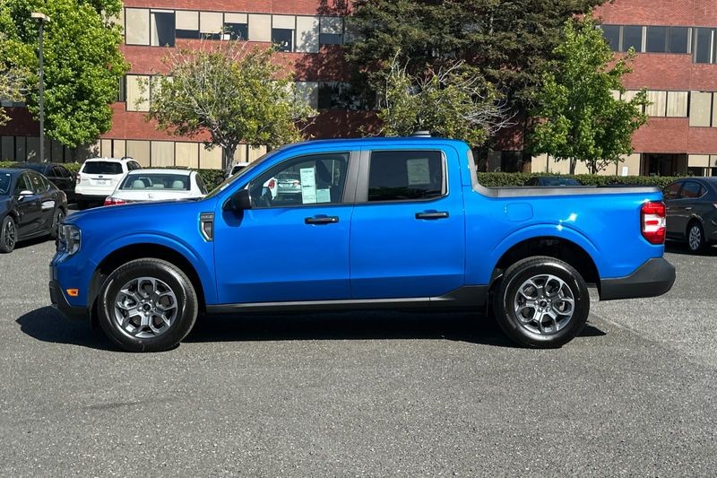 Ford Maverick Vehicle Full-screen Gallery Image 06