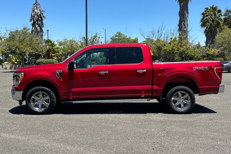 Ford F-150 Vehicle Full-screen Gallery Image 07