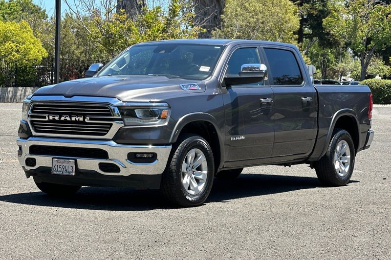 Ram 1500 Vehicle Full-screen Gallery Image 08