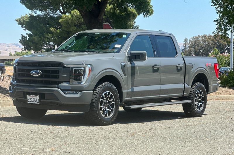 Ford F-150 Vehicle Full-screen Gallery Image 08