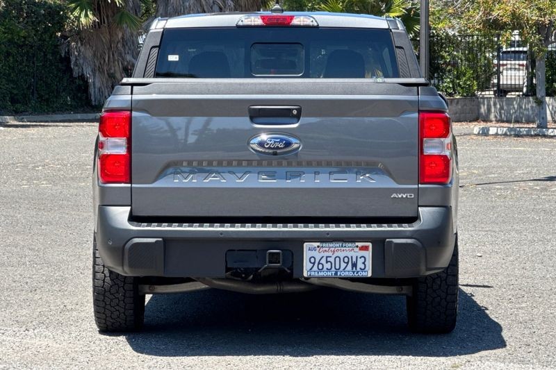 Ford Maverick Vehicle Full-screen Gallery Image 04