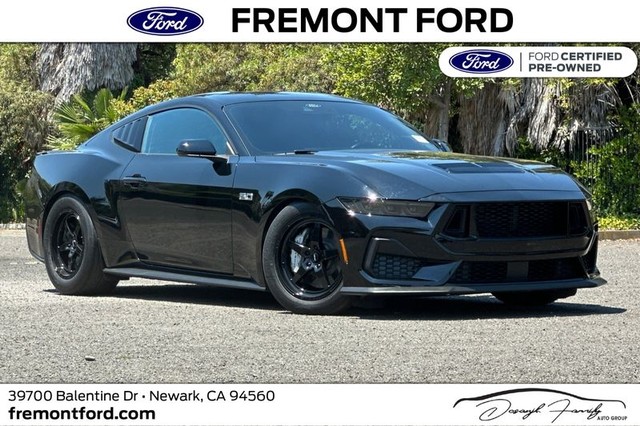 more details - ford mustang