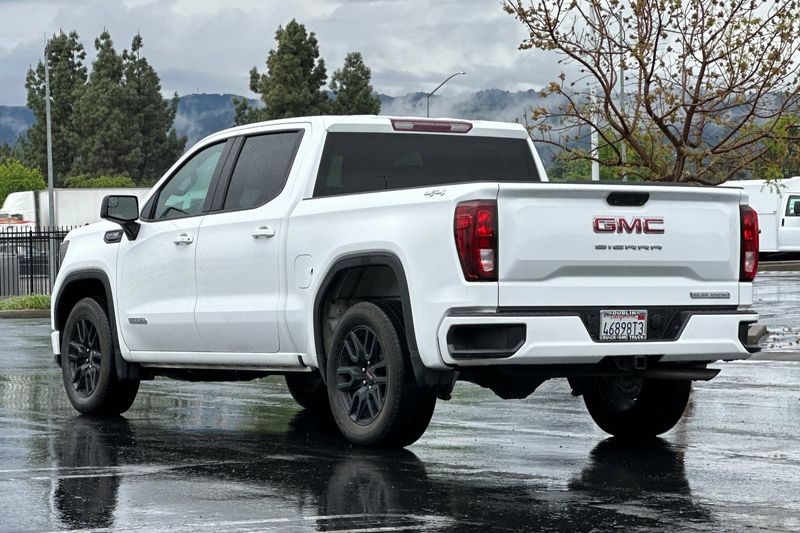 GMC Sierra 1500 Vehicle Full-screen Gallery Image 05