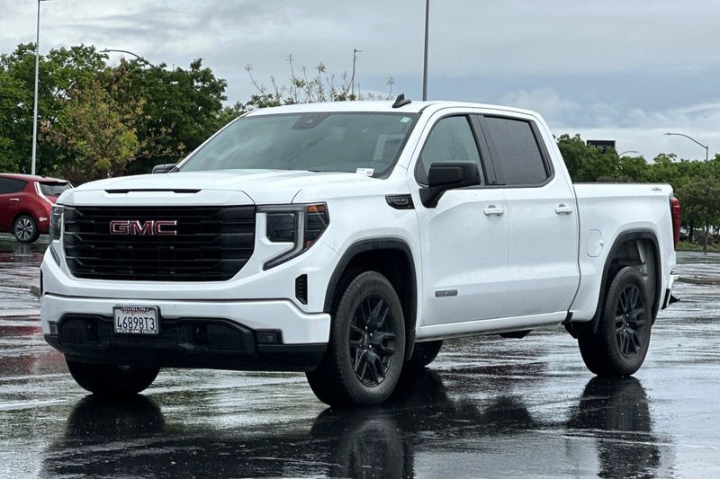 GMC Sierra 1500 Vehicle Full-screen Gallery Image 08