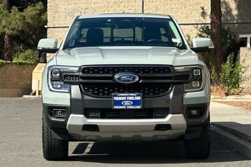 Ford Ranger Vehicle Full-screen Gallery Image 09
