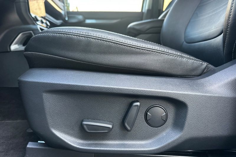 Ford Ranger Vehicle Full-screen Gallery Image 13