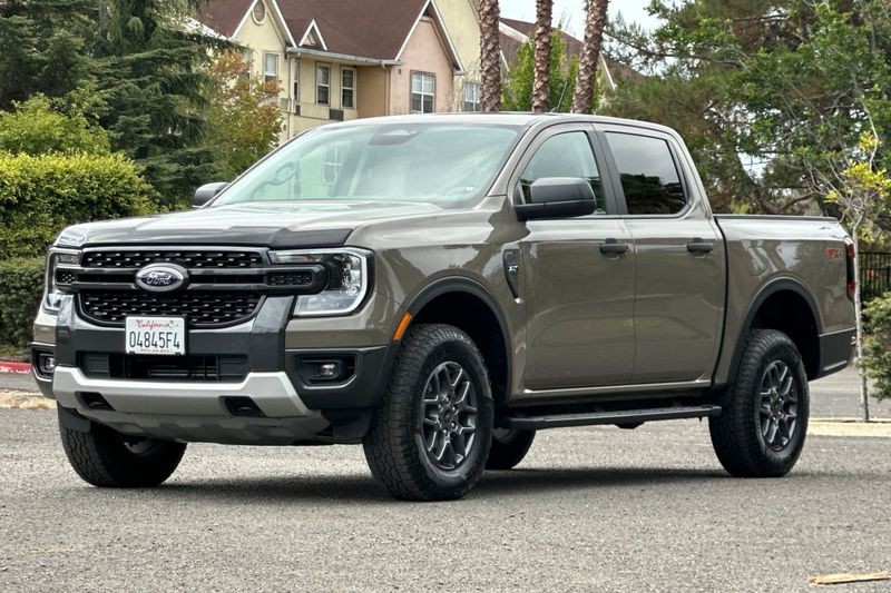 Ford Ranger Vehicle Full-screen Gallery Image 08