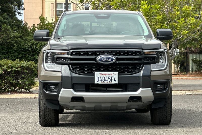 Ford Ranger Vehicle Full-screen Gallery Image 09