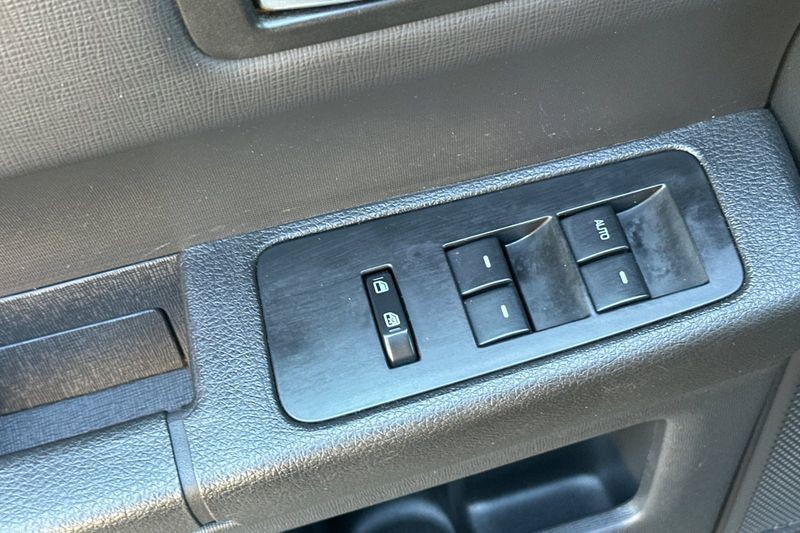 Ford Flex Vehicle Full-screen Gallery Image 12