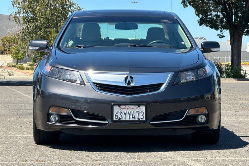 Acura TL Vehicle Full-screen Gallery Image 08