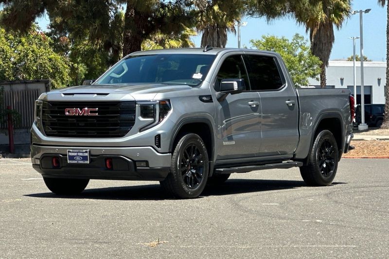GMC Sierra 1500 Vehicle Full-screen Gallery Image 08