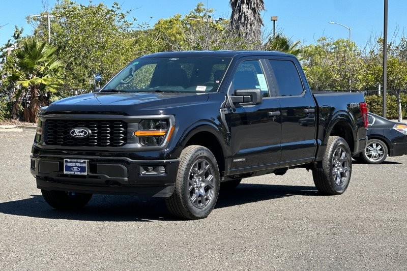 Ford F-150 Vehicle Full-screen Gallery Image 07