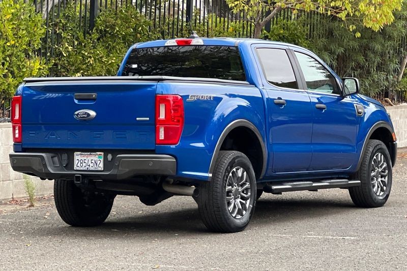 Ford Ranger Vehicle Full-screen Gallery Image 03