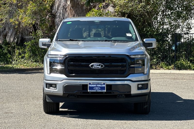 Ford F-150 Vehicle Full-screen Gallery Image 08