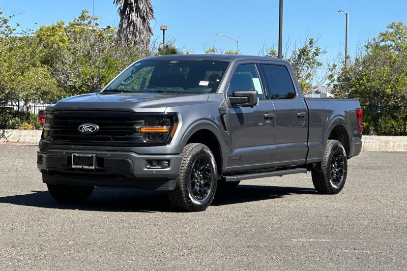 Ford F-150 Vehicle Full-screen Gallery Image 07