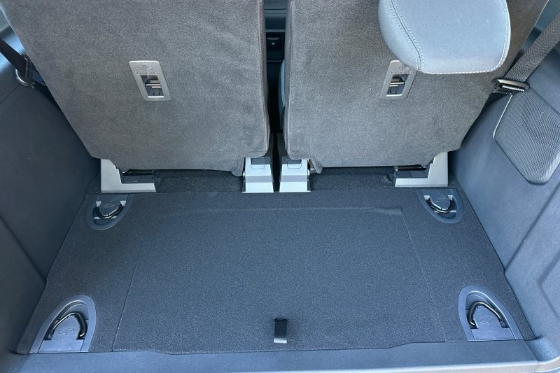 Ford Bronco Vehicle Full-screen Gallery Image 15