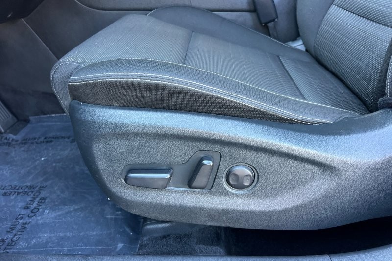 Kia Sportage Vehicle Full-screen Gallery Image 13